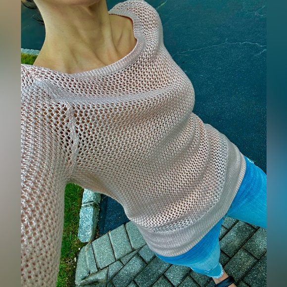 BCBG MaxAzria Metallic Dusty Pink Crochet Sweater - Picture 4 of 8